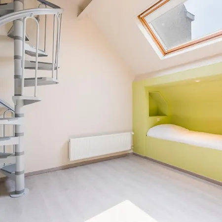 펜션 Luxurious, Updated, Warm & Stunning Terraces 오스텐드