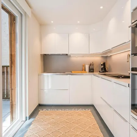 Luxurious, Updated, Warm & Stunning Terraces * Ostend