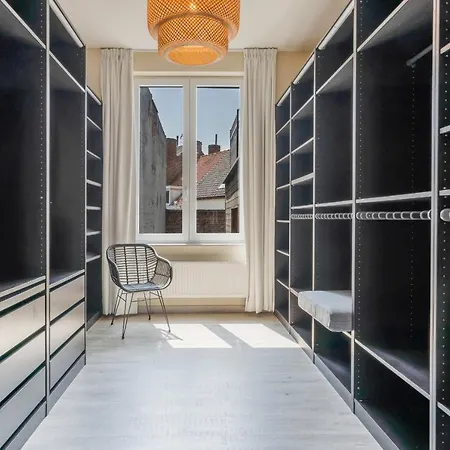 Luxurious, Updated, Warm & Stunning Terraces Holiday home *